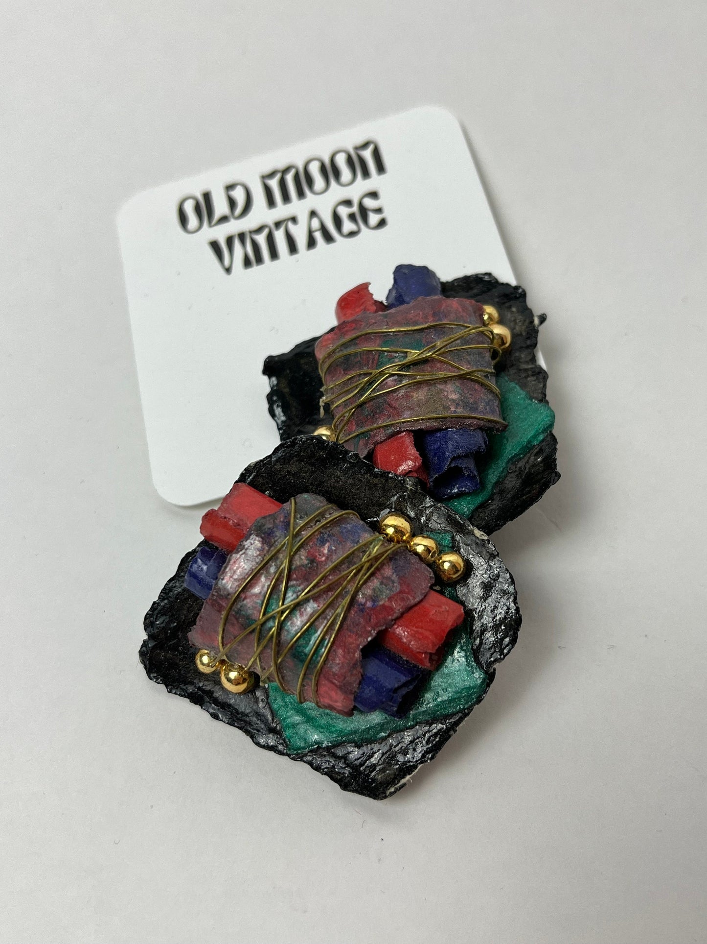 1980s Vintage Clip On Earrings