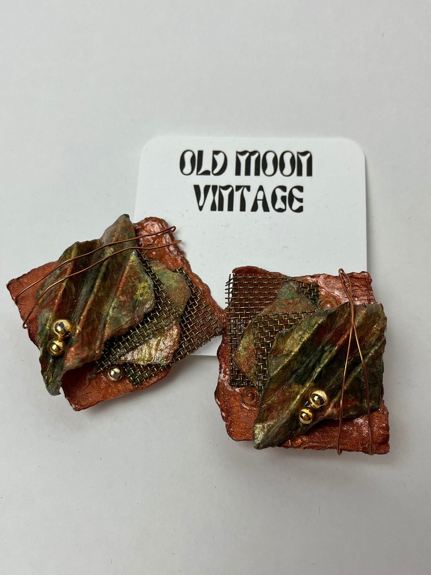 1980s Vintage Clip On Earrings