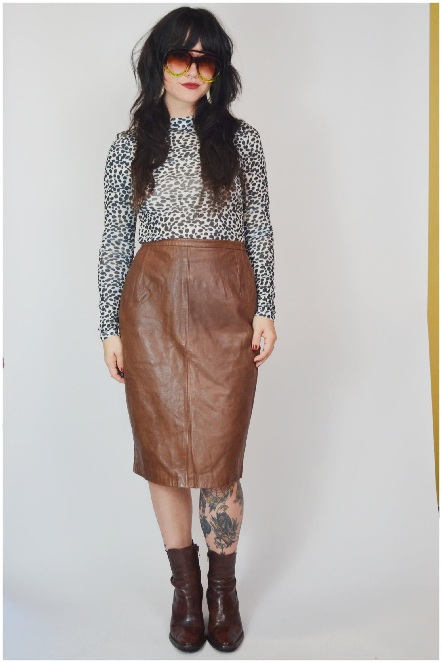 28 waist - 1980s GLORIA SACHS Brown Leather Wiggle Skirt Vintage 80s