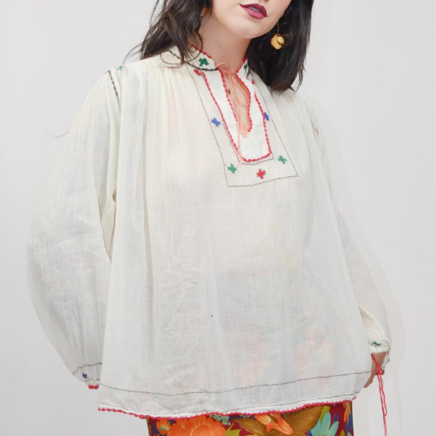 medium 1960s Gauzy Cotton Hippie Blouse 60s