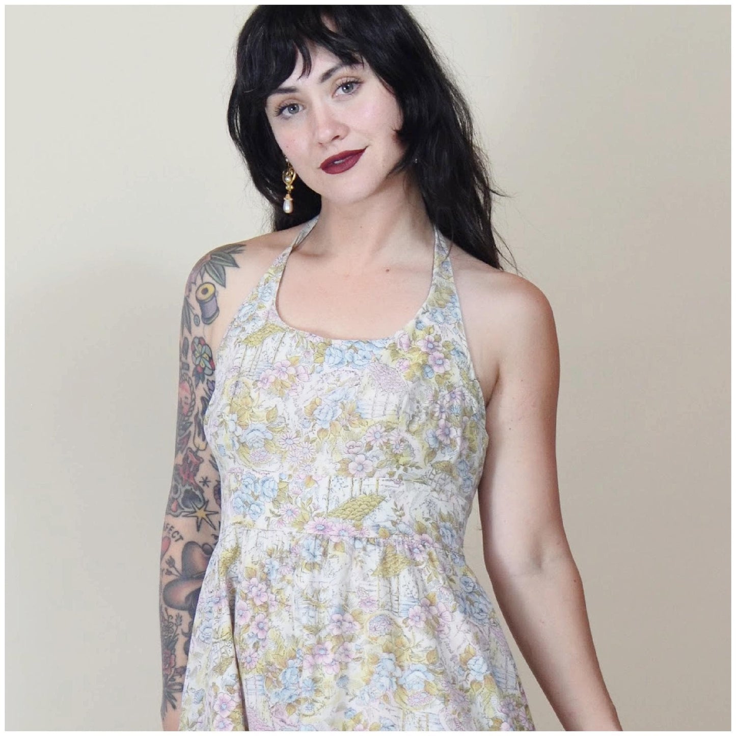 medium - 1970s Halter Dress 70s Vintage Fit and Flare Lightweight Dress Backless