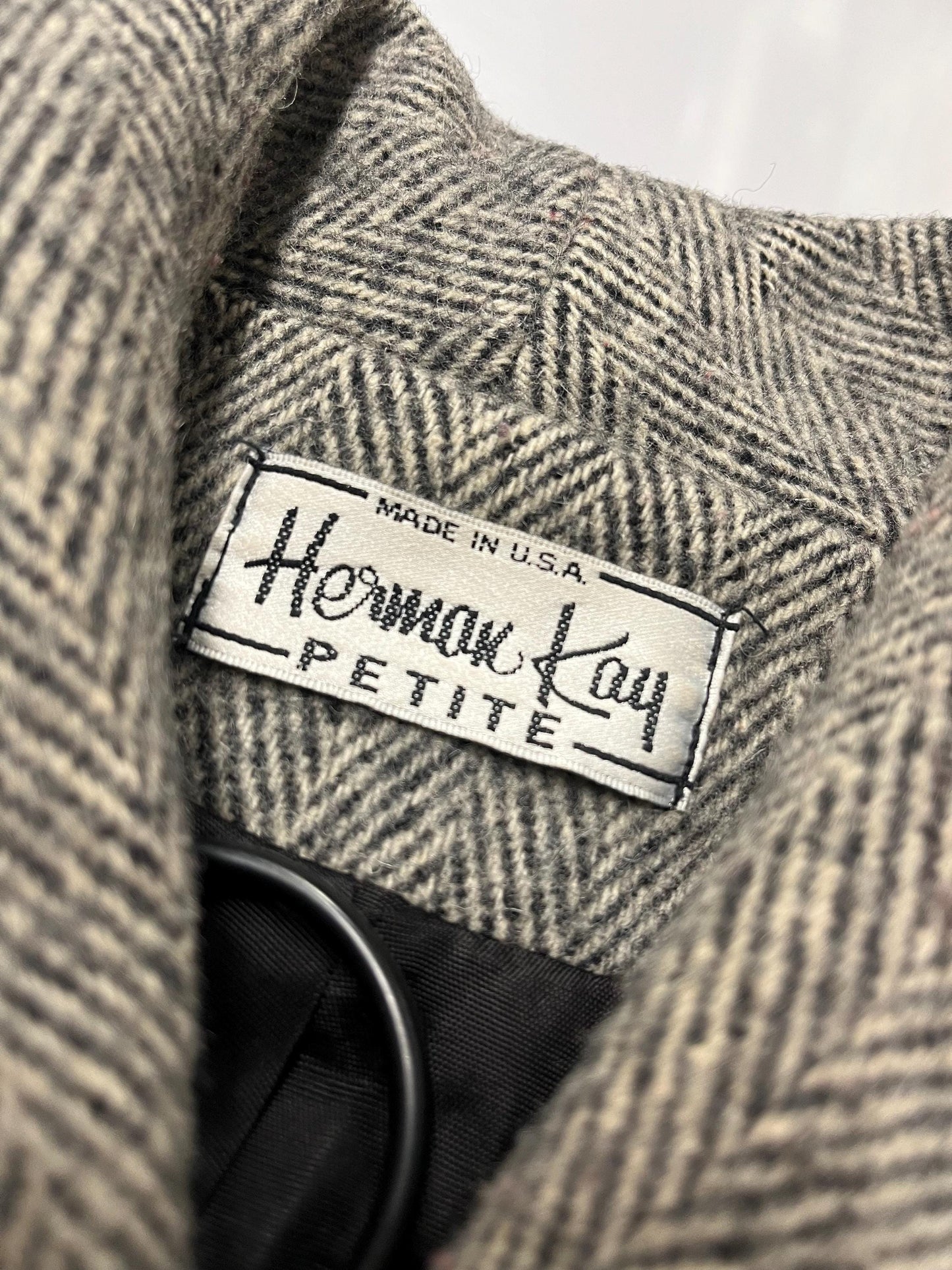 MEDIUM 1980s Grey Cropped Boxy Tweed Jacket 80s Herman Kay