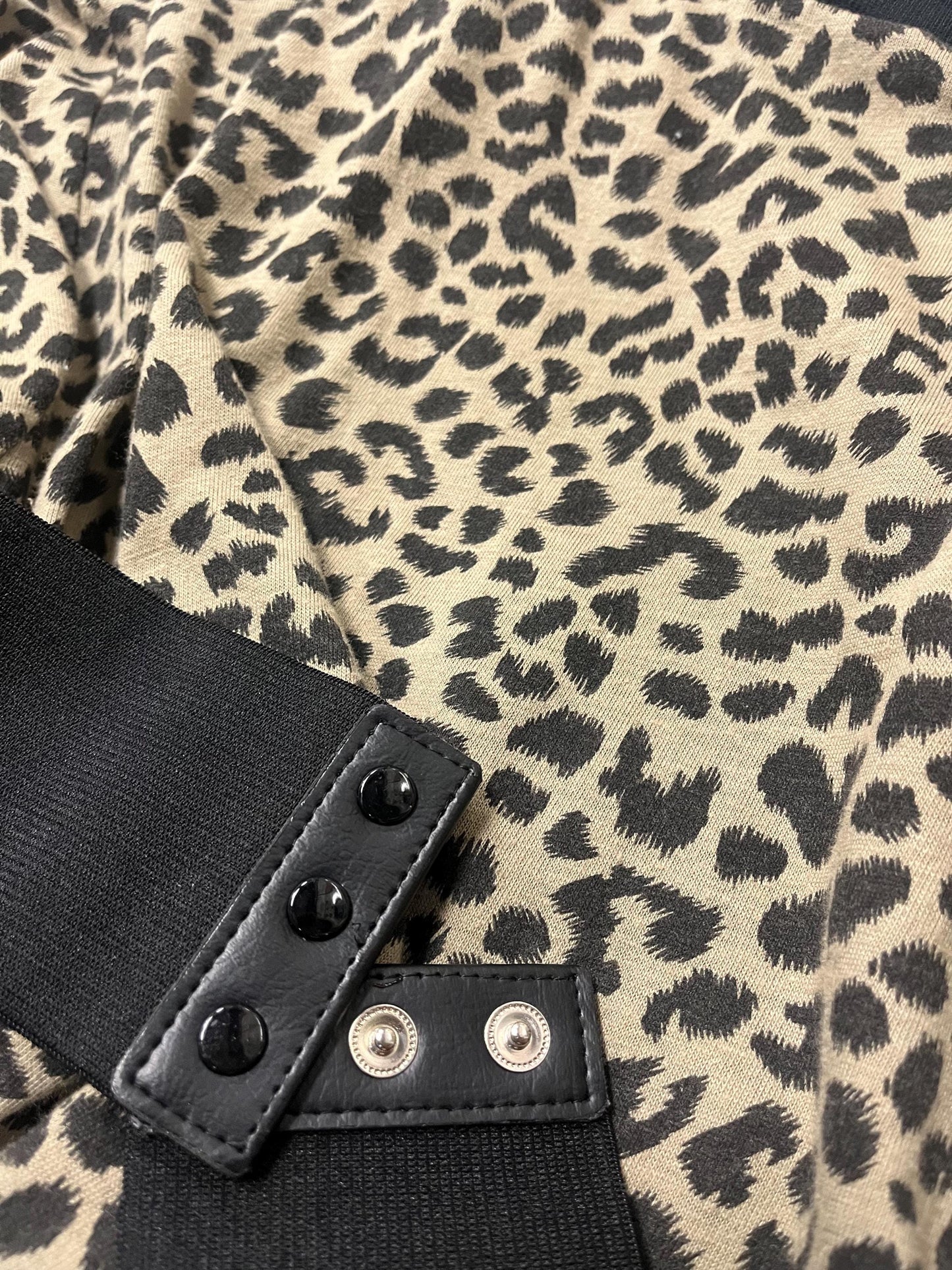 S-M 1980s Leopard Print 80s Vintage Rocker Tee Belted 80s Blouse