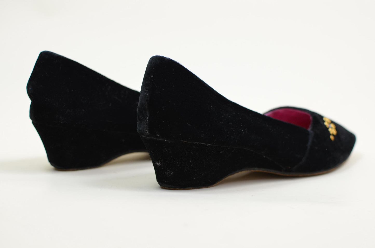 8w Vintage 1940s Velvet Pointed Toe Slippers Vintage Rhinestone Slip on Shoes