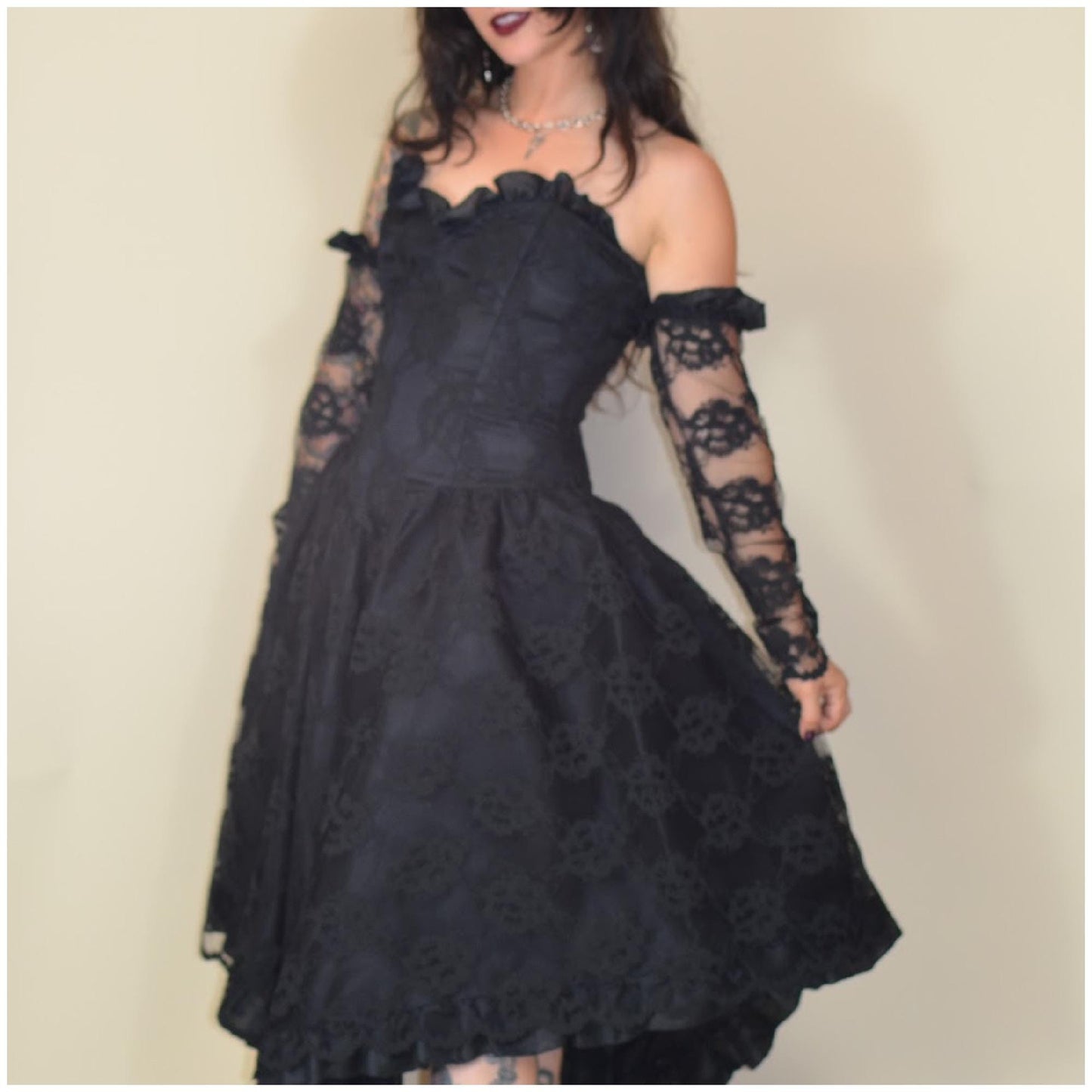 xs NEW LEAF 1980s Gothic Strapless Dress vintage goth 80s lace with gloves