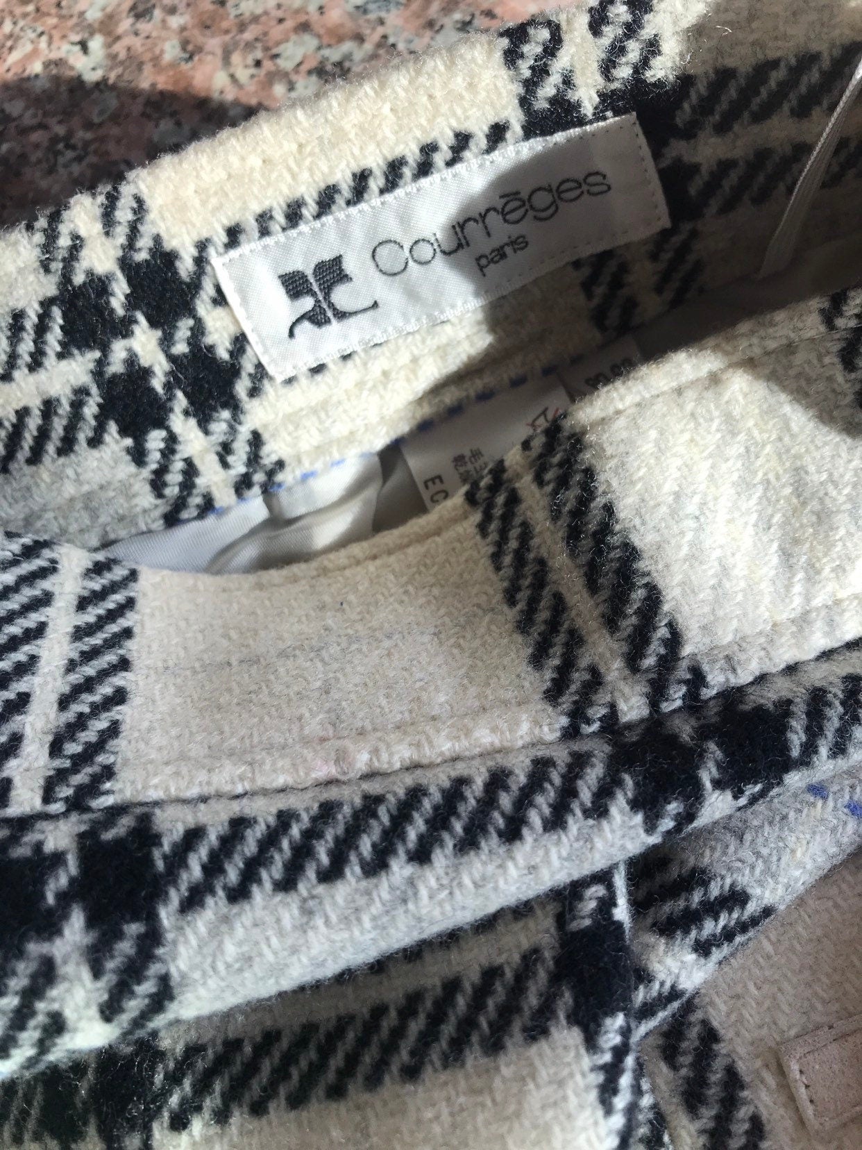 XS 1990s COURREGES Mini Skirt Vintage HIgh Waisted Plaid CLUELESS Fitted Skier 90s Schoolgirl Skirt | 24" Waist