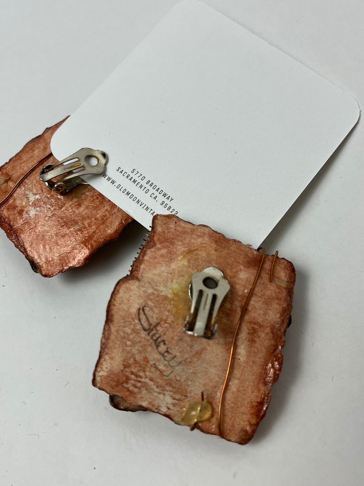 1980s Vintage Clip On Earrings