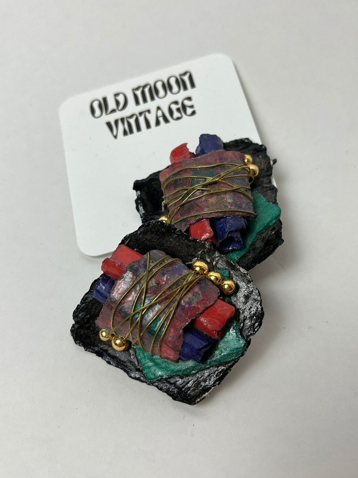 1980s Vintage Clip On Earrings