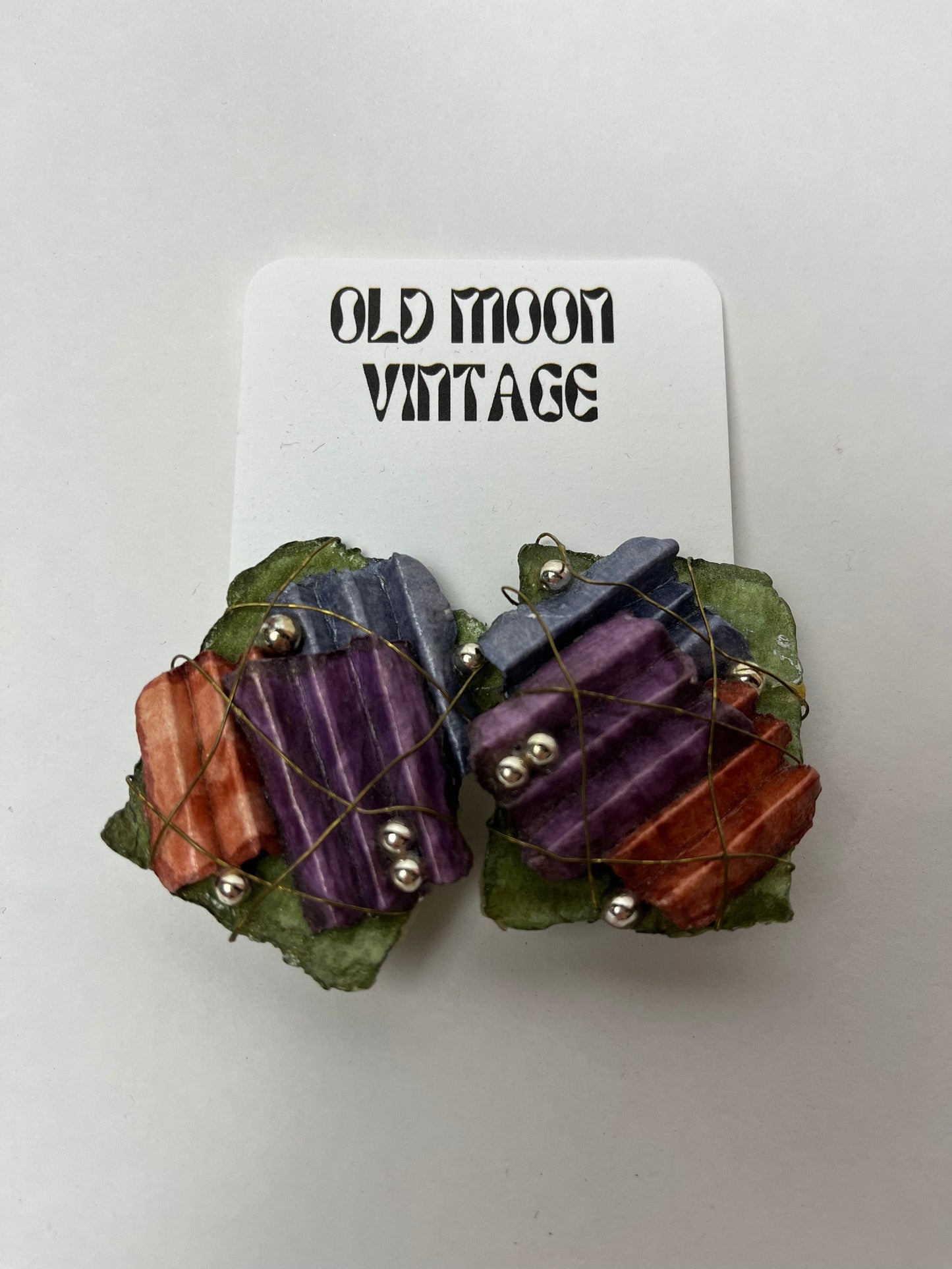 1980s Vintage Clip On Earrings
