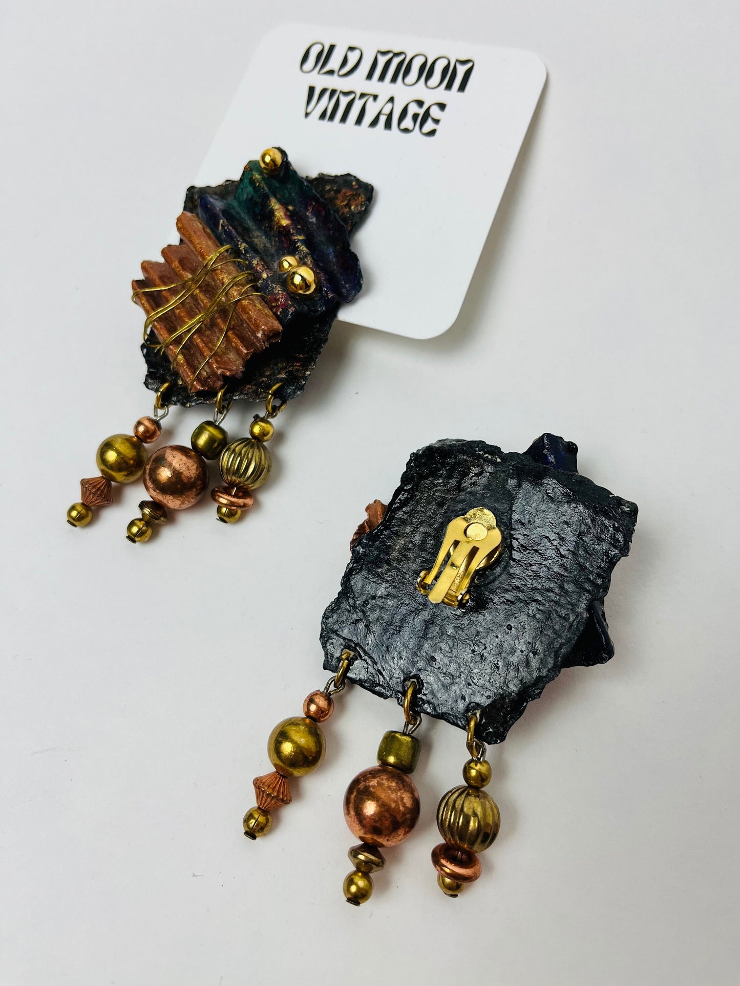 1980s Vintage Clip On Earrings Dangle Earring