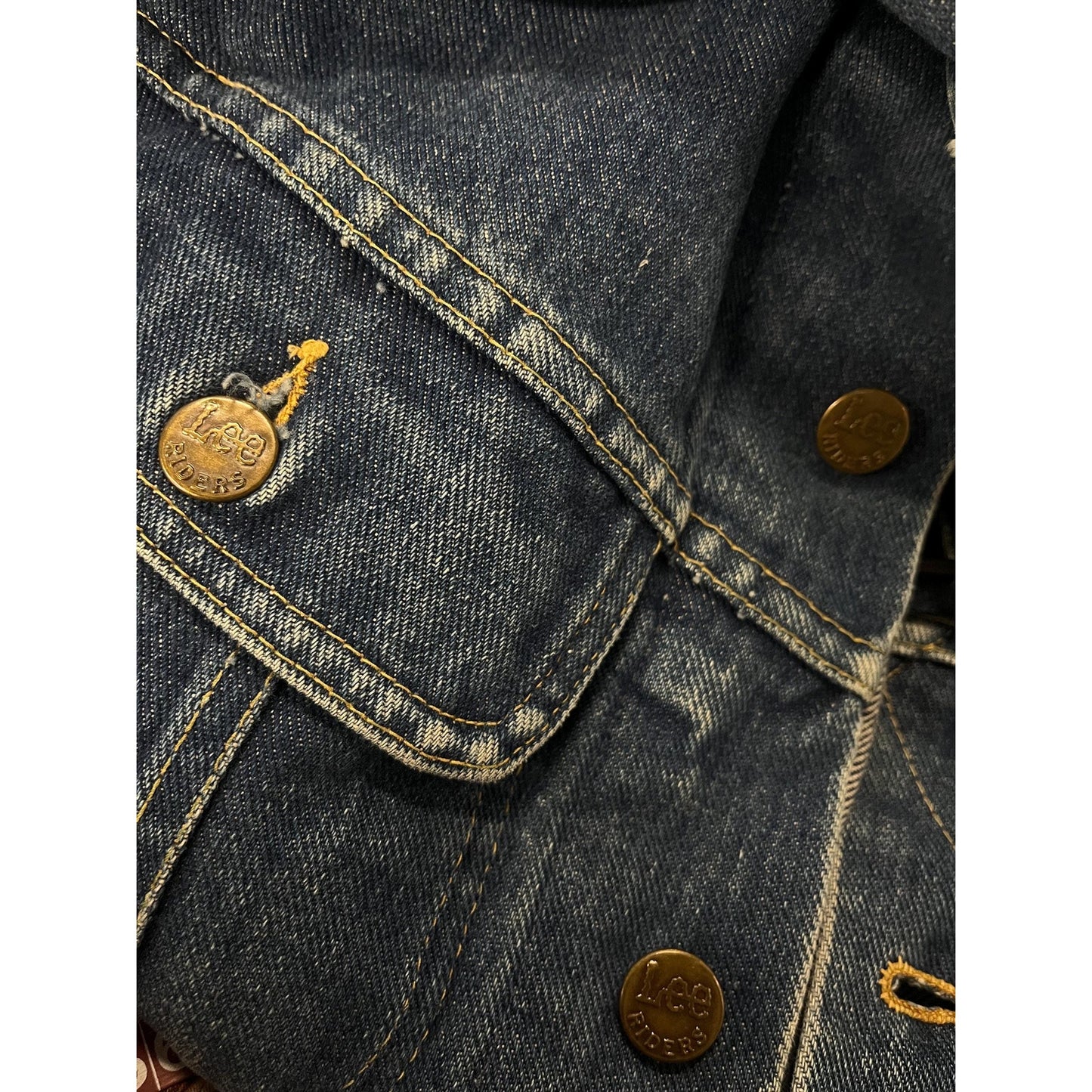 1970s Small LEE Jean Jacket - Vintage Button Down Dark Denim Coat