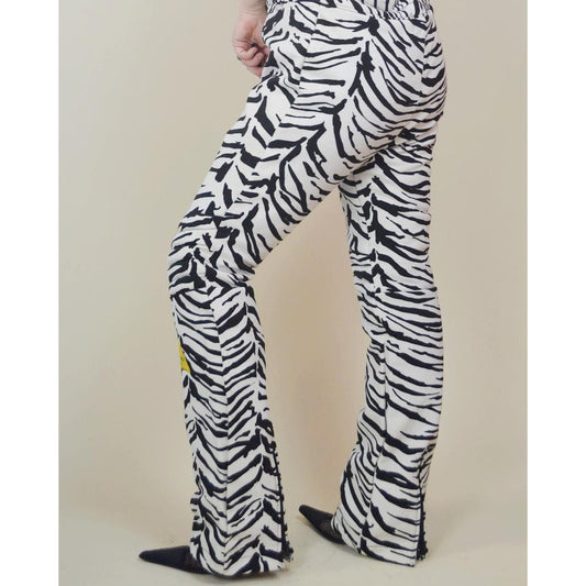 1980s 34 Waist Ski Pants – Vintage Zebra Print Black White High Waisted Smile Pushers Snow Pants