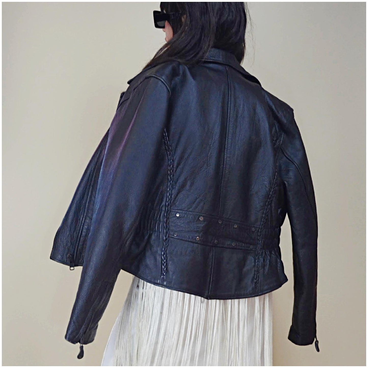 1990s Large Motorcycle Jacket – Vintage Zipper Daggar Collar Black Leather Moto Jacket