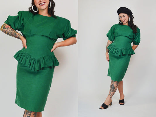 medium - 1980s Green COURDUROY Dress