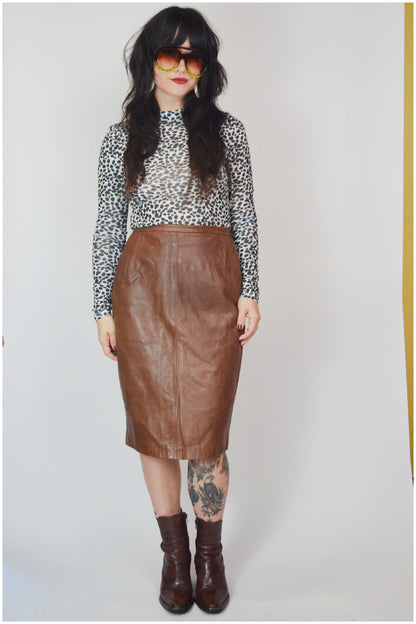 28 waist - 1980s GLORIA SACHS Brown Leather Wiggle Skirt Vintage 80s