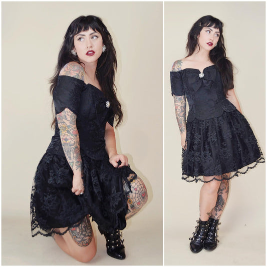 XS SMALL 1980s Jessica McClintock Black Lace Mini Dress Lydia BEETLEJUICE Goth Vibes