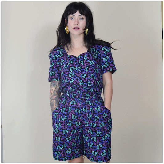 medium 1990s Two Piece Set vintage teal and purple 2-piece wide leg shorts crop blouse
