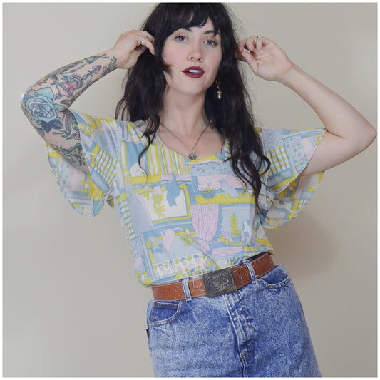 M - 1970s Vintage Cat Print Blouse 70s Cat in a Window Flutter Sleeve
