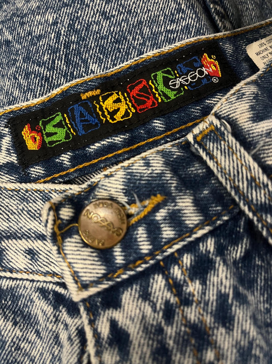 28 waist 1980s Vintage Acid Wash Denim Mini Skirt 80s Fitted