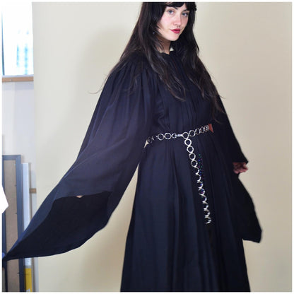 1930s Black Wool Cloak 1936 Catholic College Pleated Gothic Angel Sleeve Graduation Gown