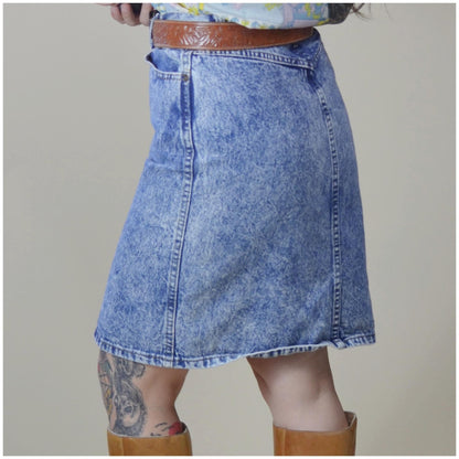 28 waist 1980s Vintage Acid Wash Denim Mini Skirt 80s Fitted