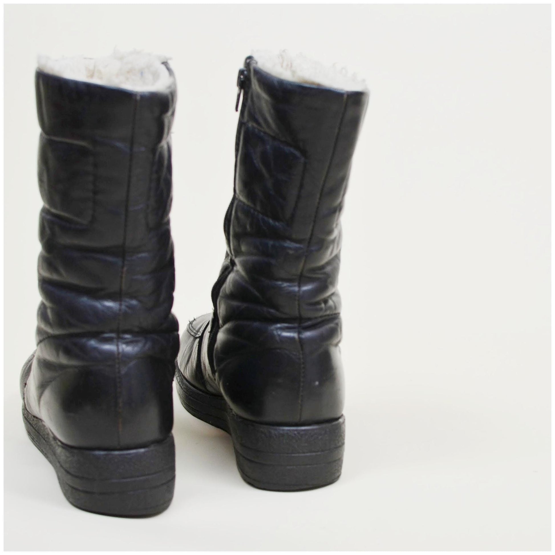 8W 1970s BLONDO Black Leather Platforms Vintage 70s VTG Boots