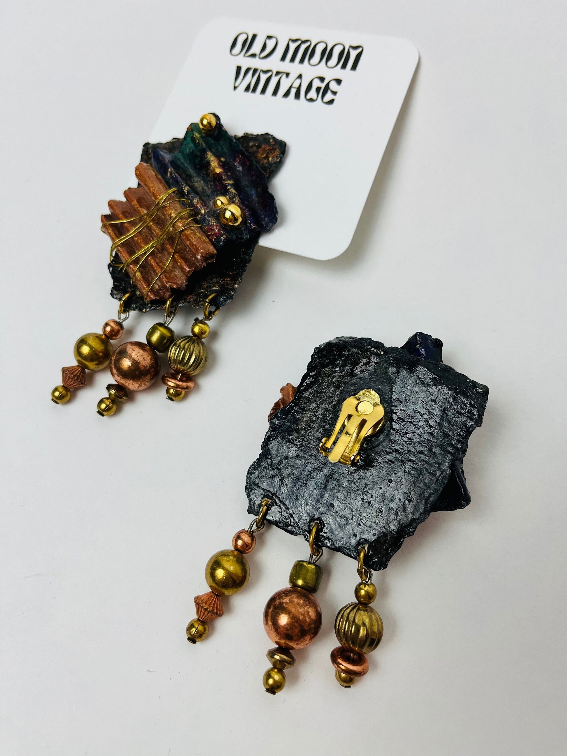 1980s Vintage Clip On Earrings Dangle Earring